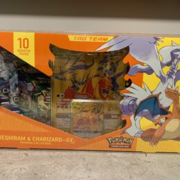 Skyddsbox för Reshiram & Charizard Collection Box - PET Plast